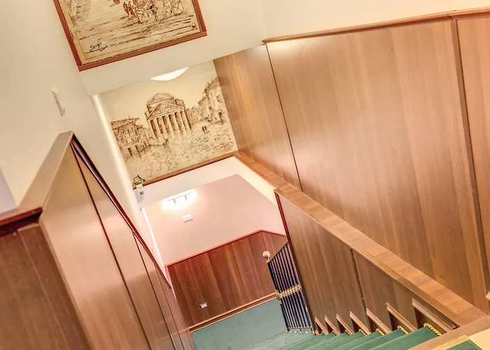 Hotel Flavio 3*